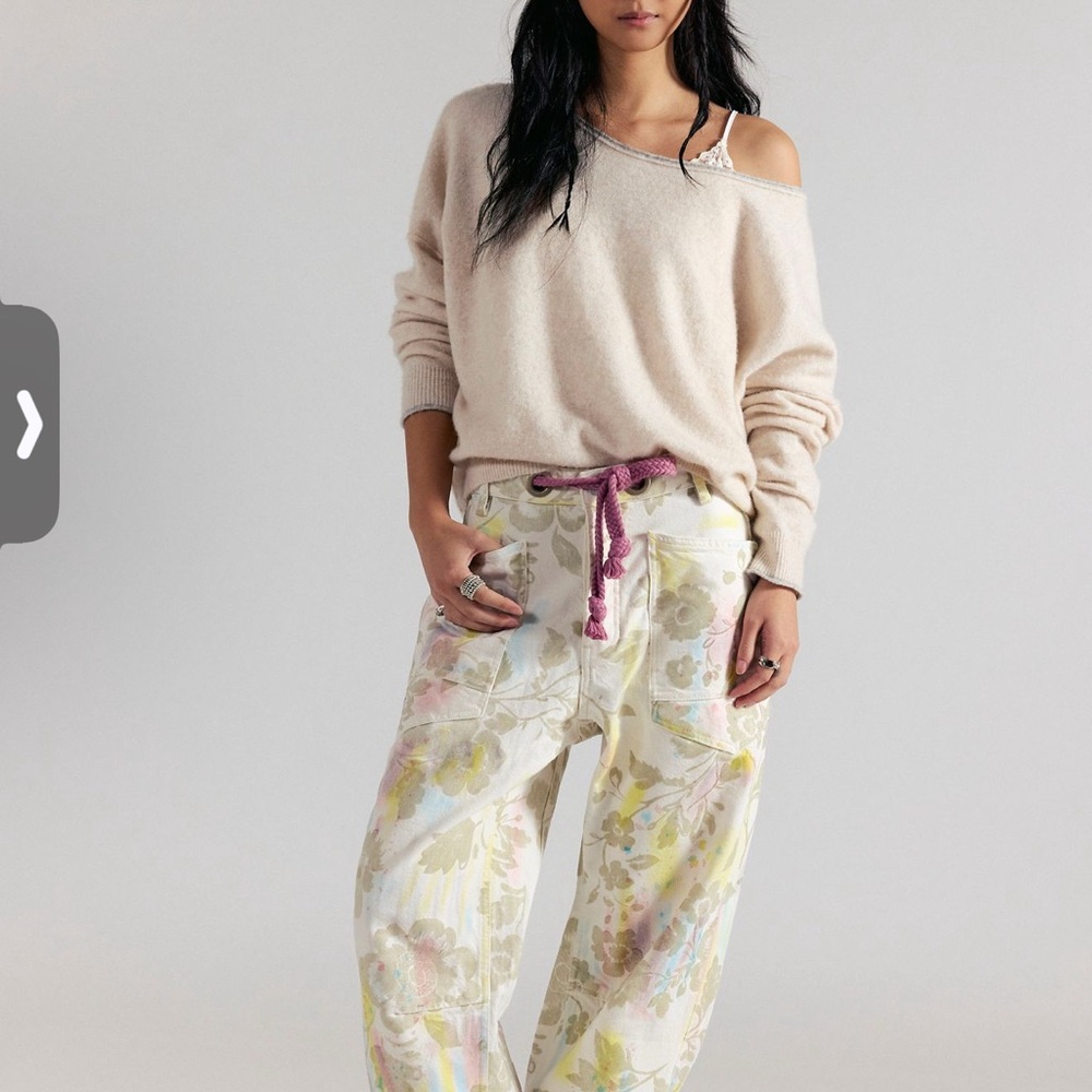 Free People We The Free Moxie Printed Flocked Barrel Jeans Ivory Floral 30 NWT